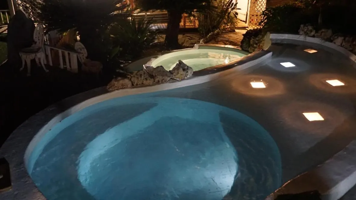 Le Grand Palm Hotel